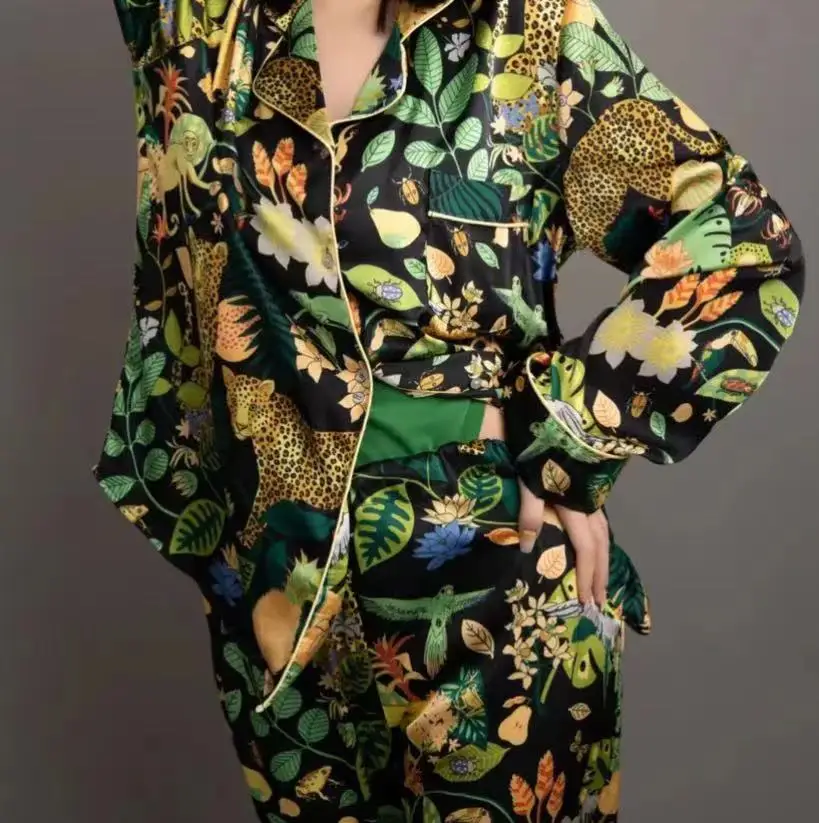 Silk Satin Forest Green Printed Pajama Set Homewear Sleepwear for Women Summer 2 Pieces Long Sleeve Pyjama Homewear 2024 New