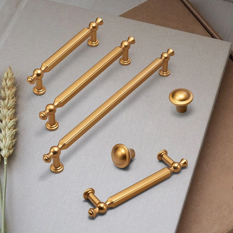 

French Furniture Handle Kitchen Cabinet Handle Modern Simple High-end Wardrobe Door Handle Drawer American Drawer Knobs
