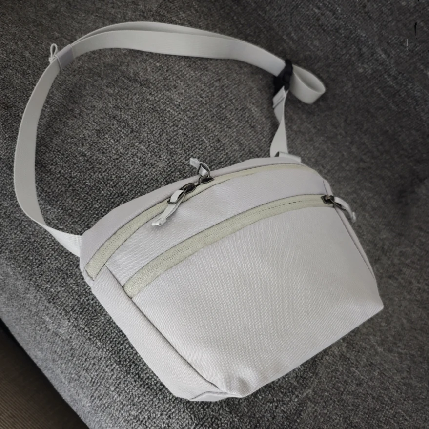 Unbranded Mantis 2L 크로스 바디 백 다기능 허리 가방 야외 여행 싱글 숄더 백 남성과 여성을위한 휴대 전화 포켓