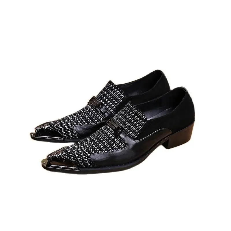 Luxury Brand Designer Embroidery Leather Dress Shoes Men Loafers Celebrity Stylist Work Shoes Metal Pointed Toe Slip On Shoes