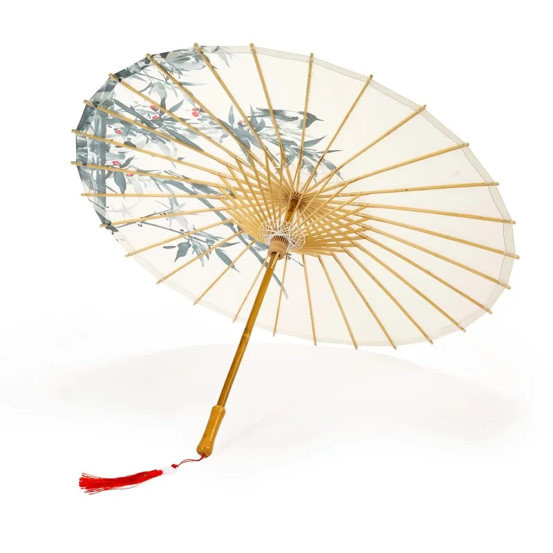 Ombrello antico in carta oleata con fiori e uccelli