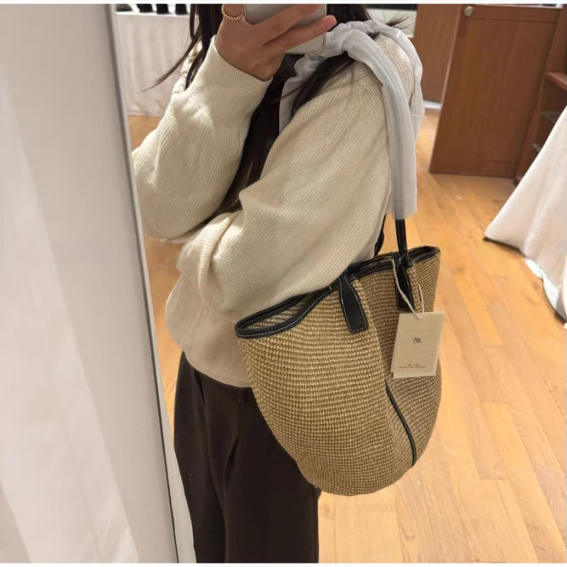 Thumbnail 2 - #6 Bucket Bags Comparison Guide