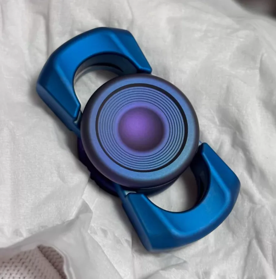 

Used EDC Newbee edc butterfly titanium anode spinner Fingertip gyroscope fidget decompression toy