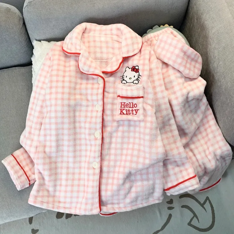 Conjunto de pijama de Hello Kitty para mujer, pijamas bonitos de franela con dibujos animados, pijamas cálidos de felpa, ropa cómoda y esponjosa para el hogar, conjunto de dos piezas