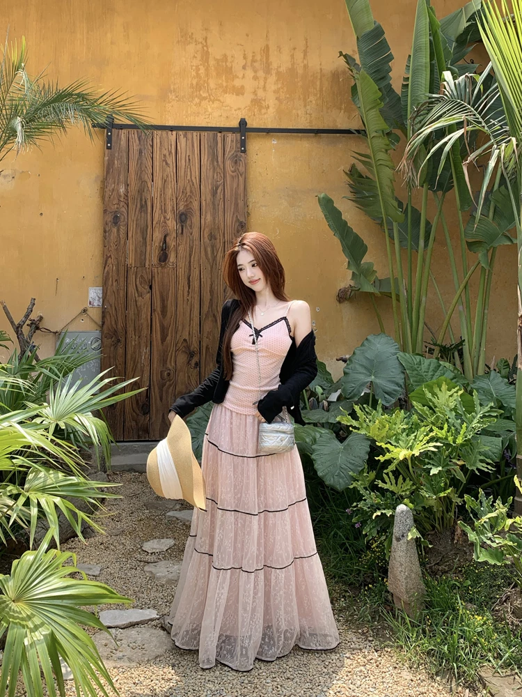 

Новый модный летний комплект из трех предметов: кардиган с длинными рукавами, юбка и топ с завязками и кружевом в горошек, с завышенной талией