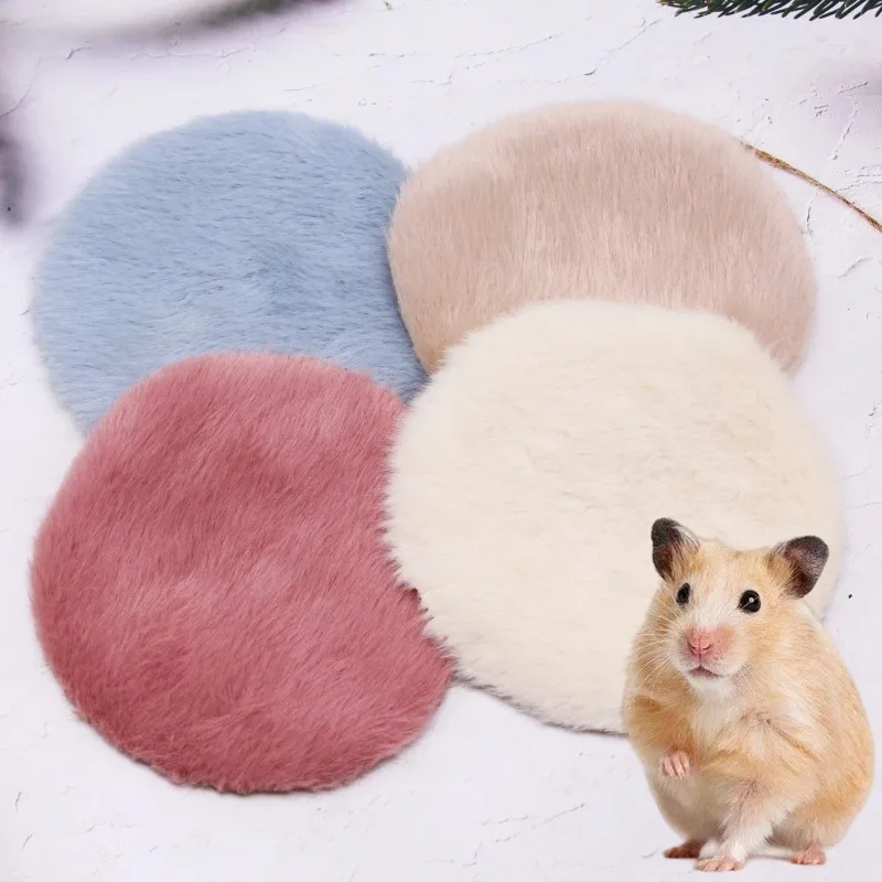 Mini Animal Cage Mat Fleece Nest Hamster Bed Pad Guinea Pigs Winter Warm House Hammock Sleeping Bed Mat Dollhouse Deco Accessory