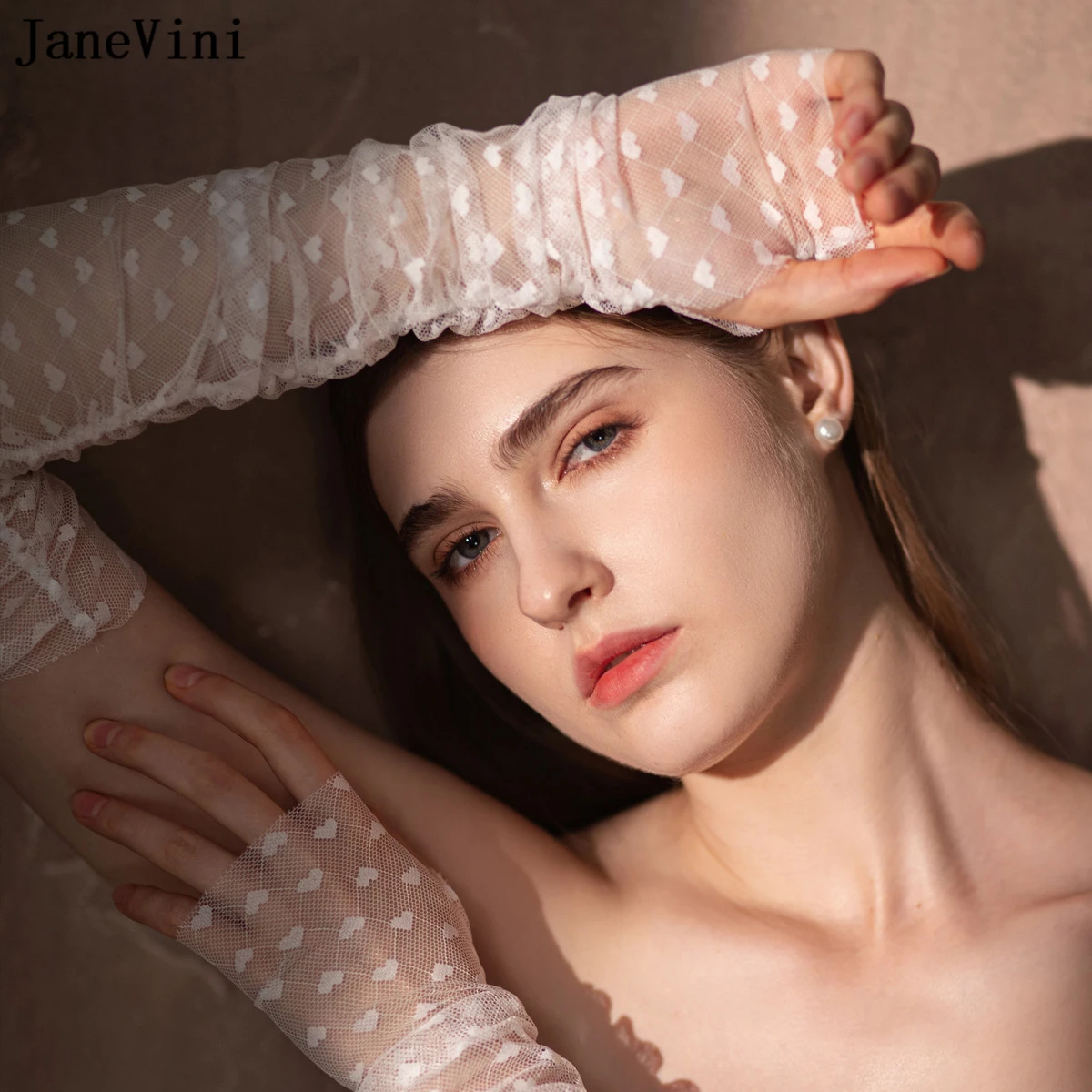 JaneVMini-White قفازات طويلة بدون أصابع على شكل قلب ، قفازات دانتيل ساحرة لفساتين الزفاف ، قفازات طول الأوبرا ، اكسسوارات الزفاف ، 2023