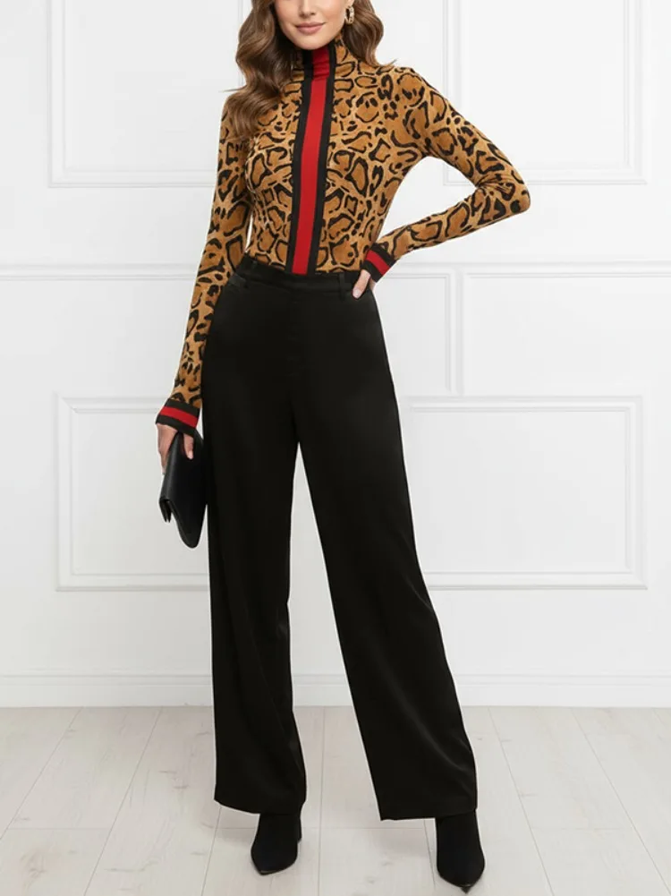 

Женская модная футболка Yeezzi с леопардовым принтом, высоким воротом, контрастными полосками, длинным рукавом, приталенная, повседневная, офисная, весна 2026, новинка