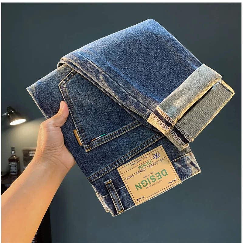 

Высококачественные легкие роскошные мужские джинсы с трендовым принтом, новая осенняя мужская одежда, повседневные синие брюки в стиле ретро с маленькими ногами