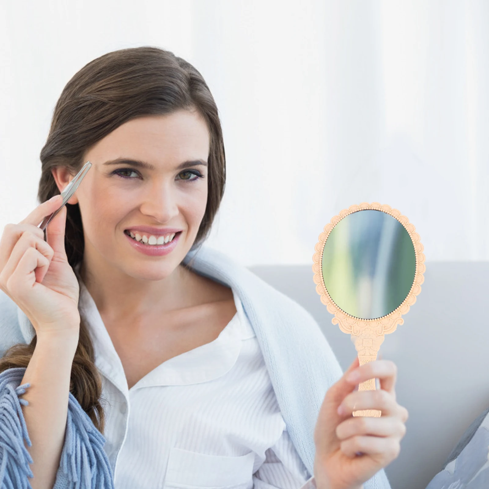 กระจกพกพาแบบมือถือ 2 ชิ้น สำหรับเดินทาง แต่งหน้า ขนาดกะทัดรัด สไตล์เรโทร น้ำหนักเบา สำหรับผู้หญิง ใช้ในชีวิตประจำวัน ของขวัญ กระจกแต่งหน้า