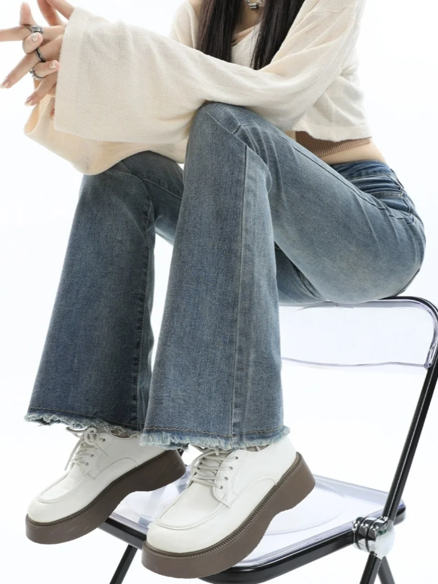 レトロフレアジーンズ女性の秋の新小型馬蹄パンツスリムハイウエストフレアジーンズ春秋綿ストレッチデニム