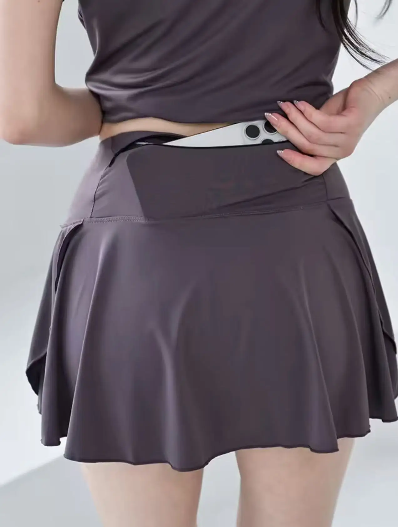 

Новая короткая юбка с защитой от просвечивания и подкладкой 2026 года, летняя быстросохнущая плиссированная юбка для бега, фитнеса, тенниса и бадминтона