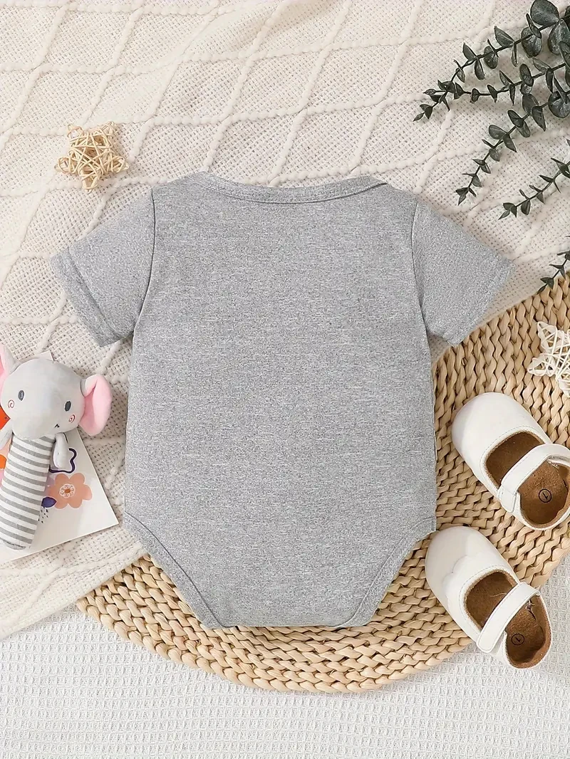 Picture 5: Playful letter-printed baby short-sleeve triangle bodysuit. Button closure for easy dressing, machine washable