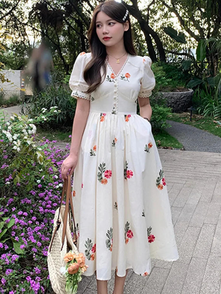 SMTHMA New Fashion Apricot Embroidery Dress Women\'s 2023 Summer Lace Patchwork Design Mid Length Big Swing Flower Dress Vestidos