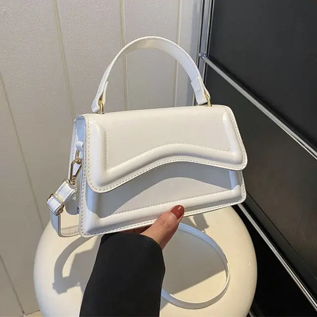 Nowa modna torba na ramię z paskiem Trend PU skórzane torebki listonoszki jednokolorowe rekreacyjne stylowe torby typu Crossbody dla kobiet dziewczyn