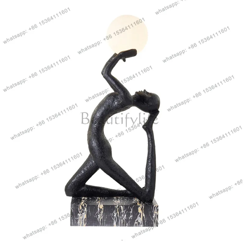 Modern floor-to-ceiling sales office will sculpture shopping mall hotel creative art ornament figure large fiberglass