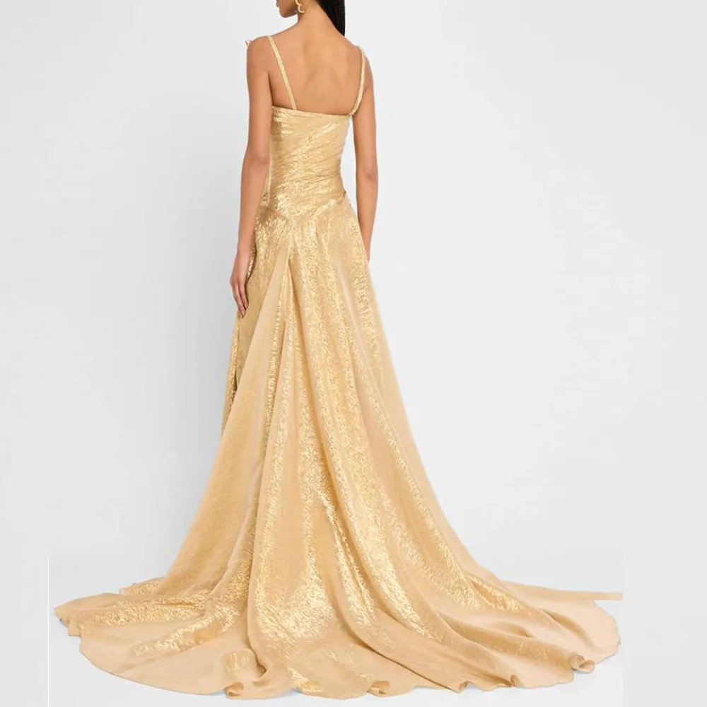 فساتين سهرة طويلة مخصصة من الكريب 2025 بحزام سباغيتي حورية البحر لحفلات الزفاف مع فستان طويل بطيات مقسمة للنساء