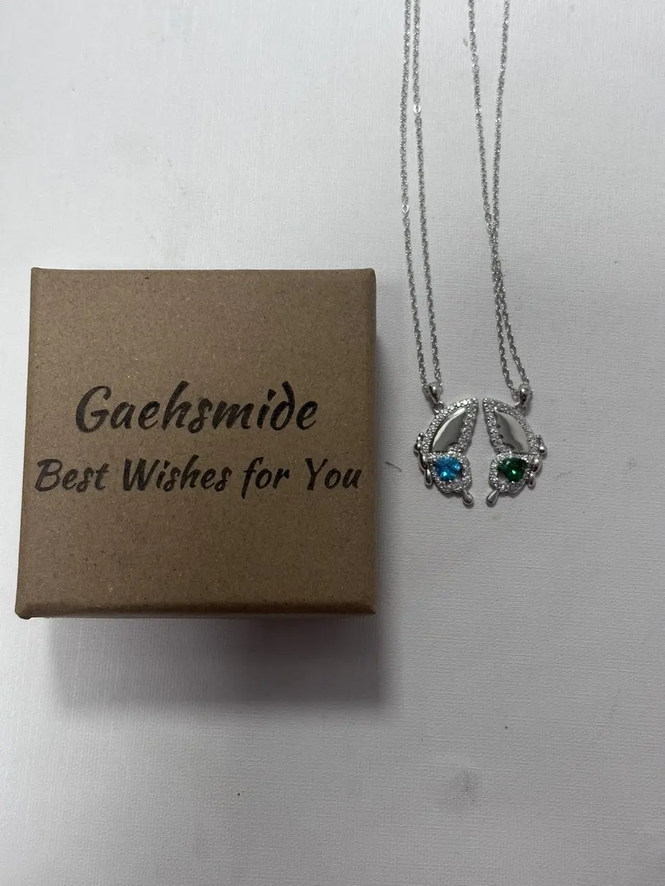 

Gaehsmide Personalized BFF Matching Necklace Customized Engraved Pendant with Family Birthstone Valentines Day Gifts for Wife