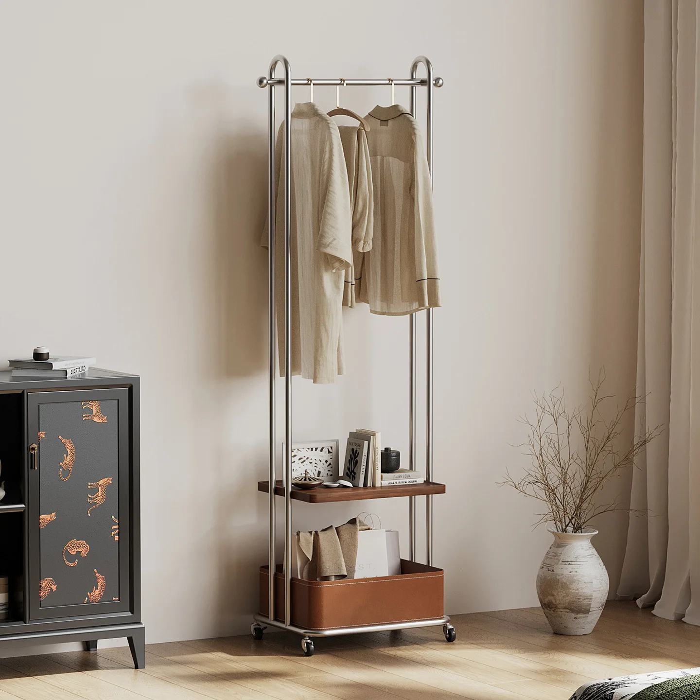 Removable coat rack Cream wind bedroom wrought iron hanger Household home with wheels Clothes hanger Net hanger