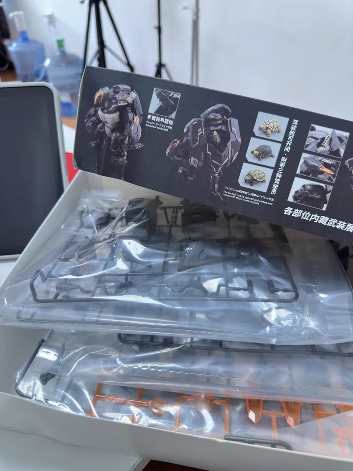 FIFTYSEVEN Nummer 57 Nr. 57 Manhunter GROUND ARMOR 1/24 Actionfiguren Puppet Armor Team mit 3 Schildkrötenfahrer Kinderspielzeug Geschenke