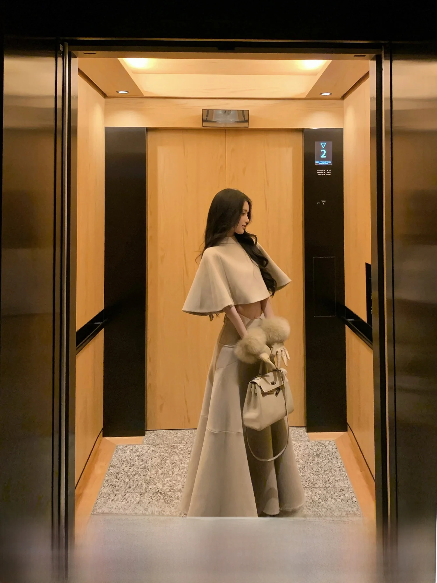 

JAYKY YANG Women's Short Stand Collar Cloak Set with Flared Skirt Casual Winter Fashion Thickened Polyester Fiber High Waist