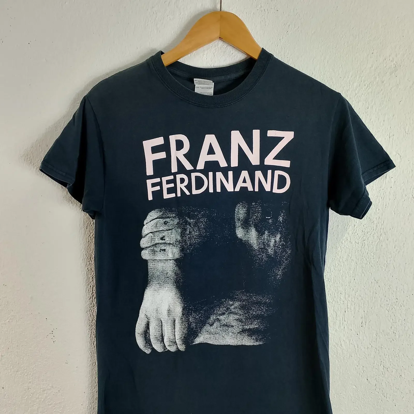 Franz Ferdinand t shirt Small vintage Washed streetwear Breathable fashion Slightly Versatile designer clothes Comfortable