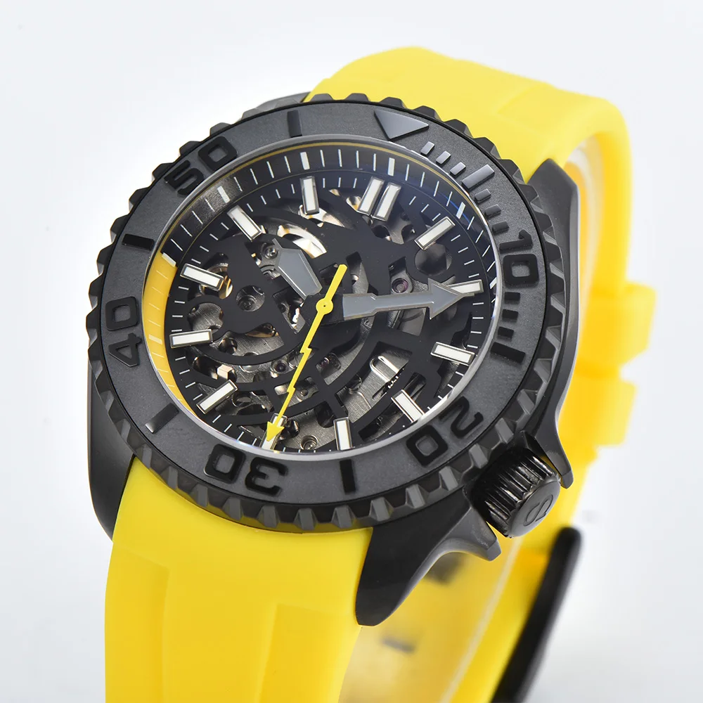 Men\'s New Cool Watch, NH70 Skeleton Dial, Black Business Waterproof Case, Yellow Strap, Automatic Mechanical Watch