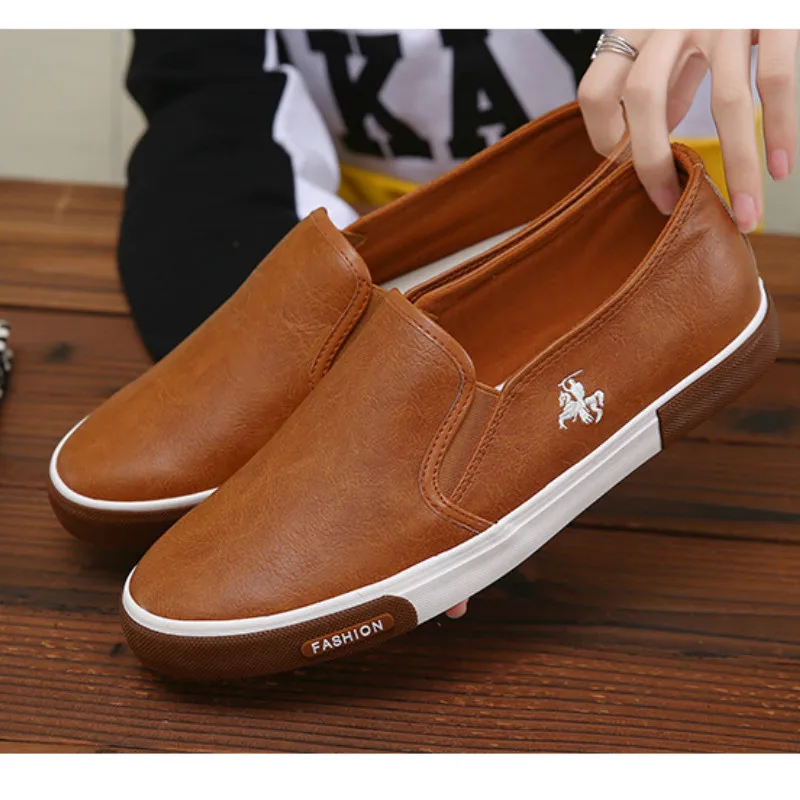 Men's Fashion Brown Leather Shoes 2023 Autumn One Step Step White Shoes Casual S Retro Casual Trend Leather Skateboarding Shoes