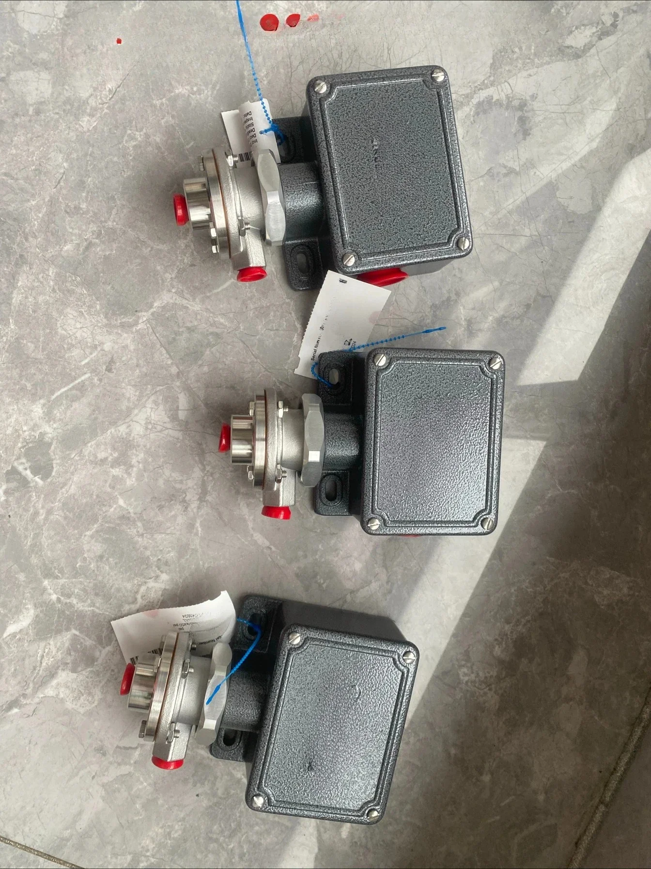 Differential pressure switch 101NN-K3-N4-C1A