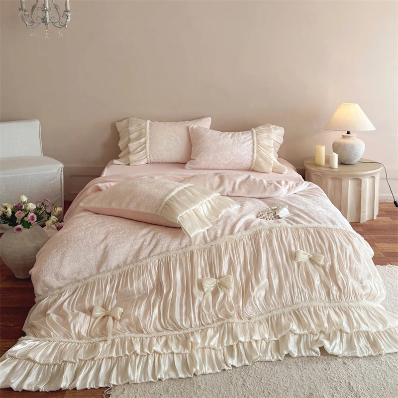 French Princess Milk Velvet Bedding Set 4Pcs Satin Pleated Ruffle Bow Lace Warm Winter Velvet Duvet Cover Bed Skirt Pillowcases