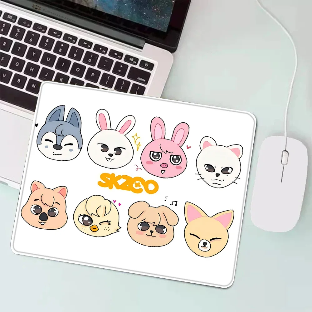 Cute Kpop Stray K-Kids S-Skzoos Gaming Mouse Pad XS Small Mousepad For PC Gamer Desktop Decoration Office Mouse Mat Deskmat Rug