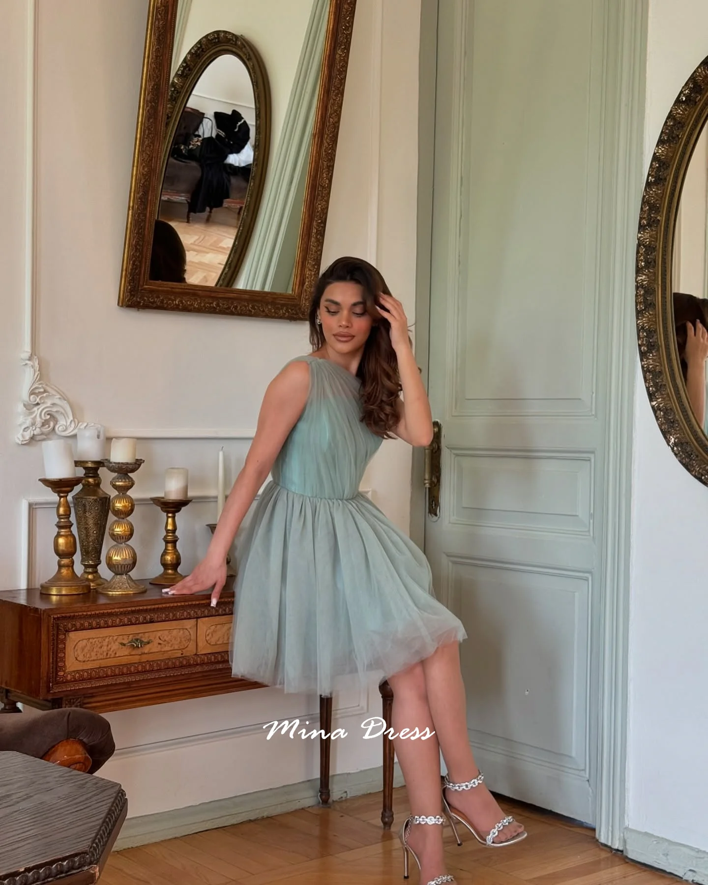 Mina Aangepaste schuine avondjurken Luxe jurk voor bruiloftsgasten Mini mouwloze formele jurken voor speciale gelegenheden Prom