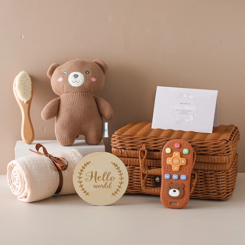 Baby Crochet Bear Rattle Teether Toys Silicone Mobile Phone Teething Toys Cotton Towel Wool Brush Weave Gift Box Bath Toys Set