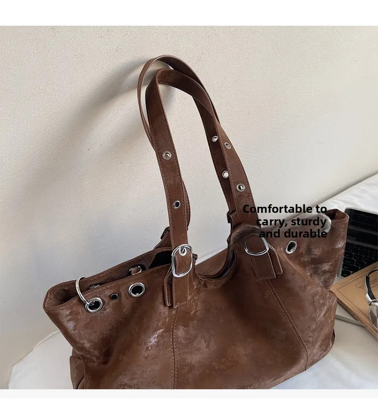 Large Vintage Women's Handbag description 4