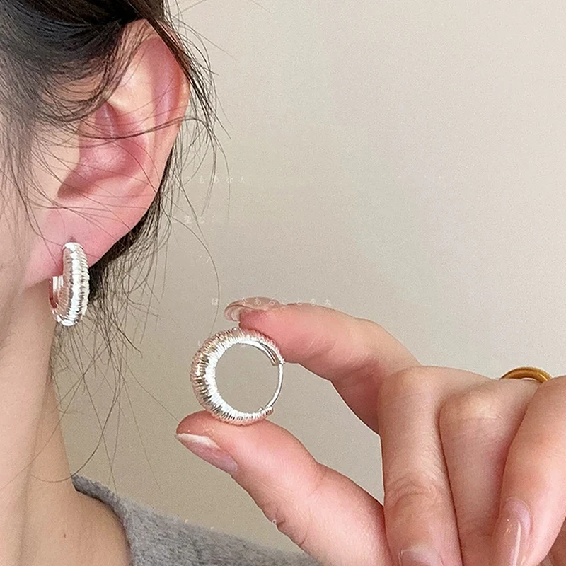 GANPUP Romantische Einfache Kreisförmige Ohrringe für Frauen Minimalistische Mode Neue Silberfarbene Schmuckgeschenke für Partys серьги женские – Detail 5