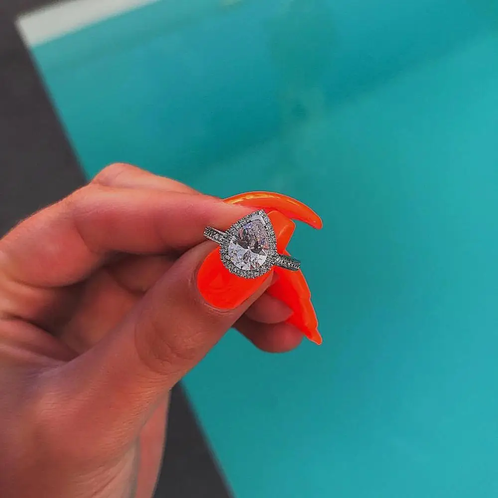 

Fine Promise Ring 925 Sterling Silver Bijou Pear Cut Lab Diamond Engagement Wedding Band Rings for Women Statement Jewelry