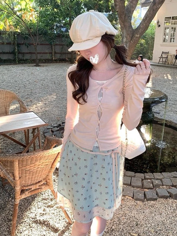 

Deeptown Sweet Elegant Pink T-shirts Women Korean Style False Two-piece Set Tees Lace Patchwork Kawaii Slim Long Sleeve T-Shirts