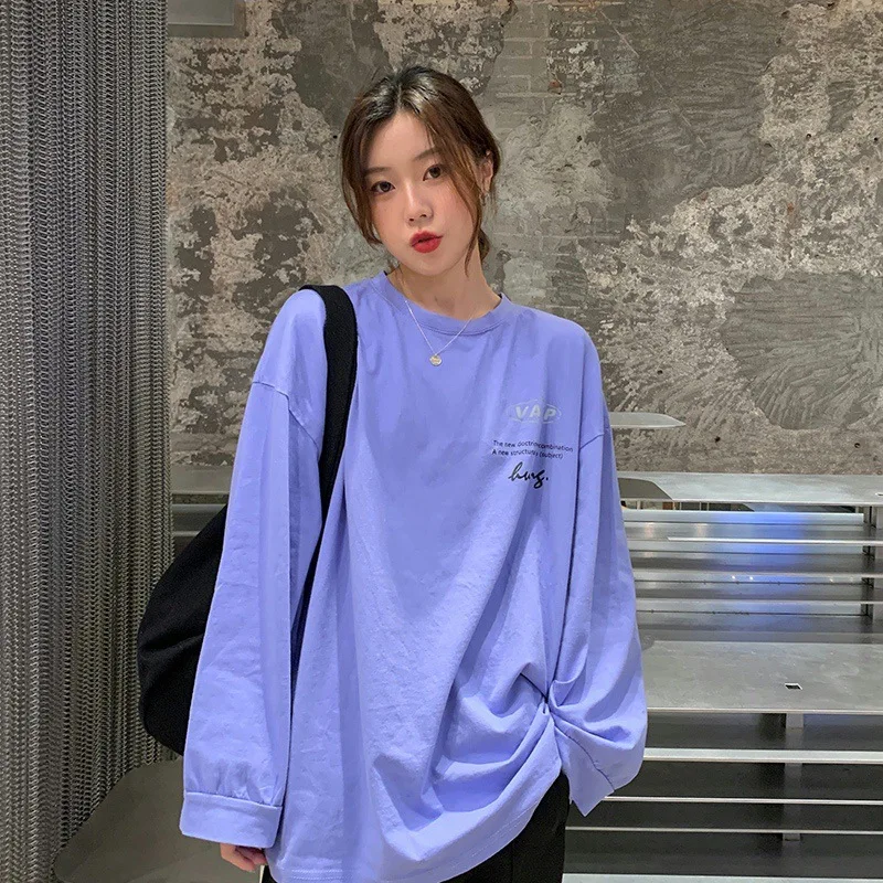 

2025 Early Autumn New Korean Version Letter Printed Thin Long Sleeved Sweatshirt for Women Mid Length Round Neck Top
