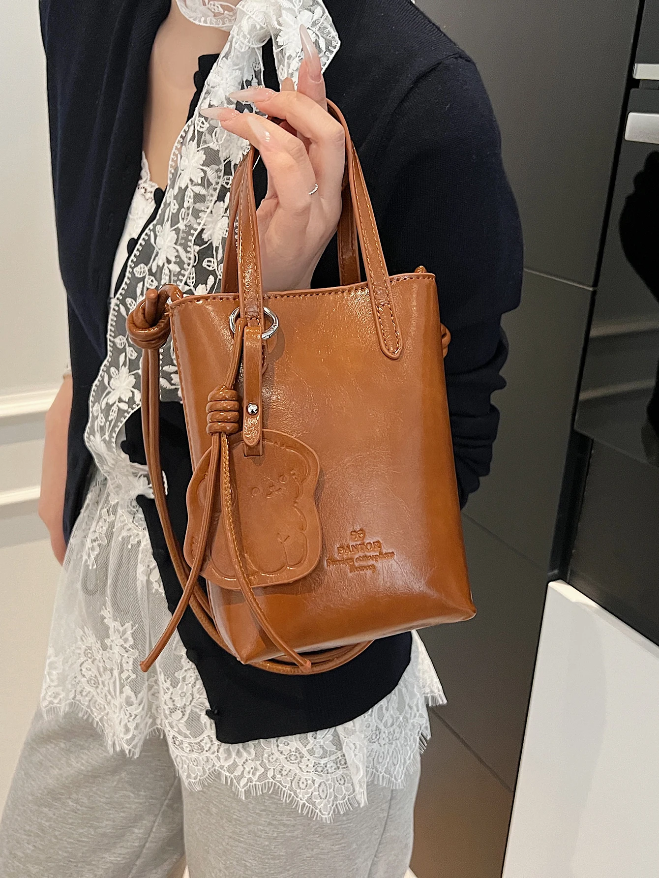 

Fashionable New Women's Handbag; Trendy Large Capacity Women's Shoulder Bag for Work, School, Shopping; Versatile Women's