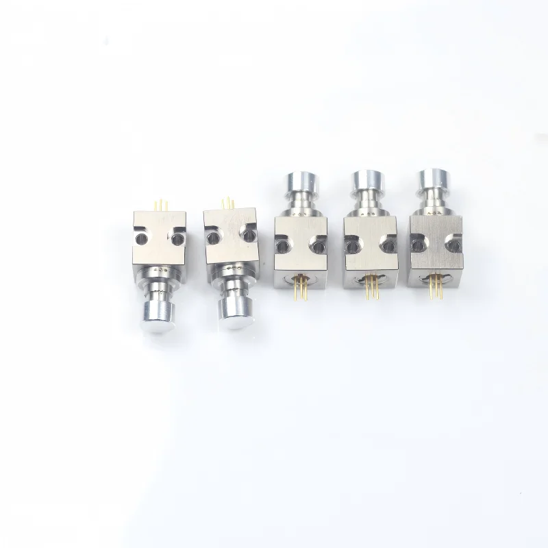 New 520nm 70mw High-quality Green Fiber Coupled Laser Module with Laser Head for Stage Lighting (LY5280S10A-105)