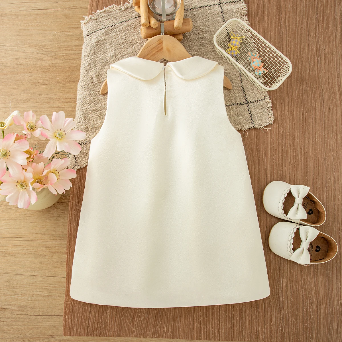 Summer New White Bow Baby Girl Dress Birthday Party Children'S Sleeveless Clothes (9 Months -4 Years Old)
