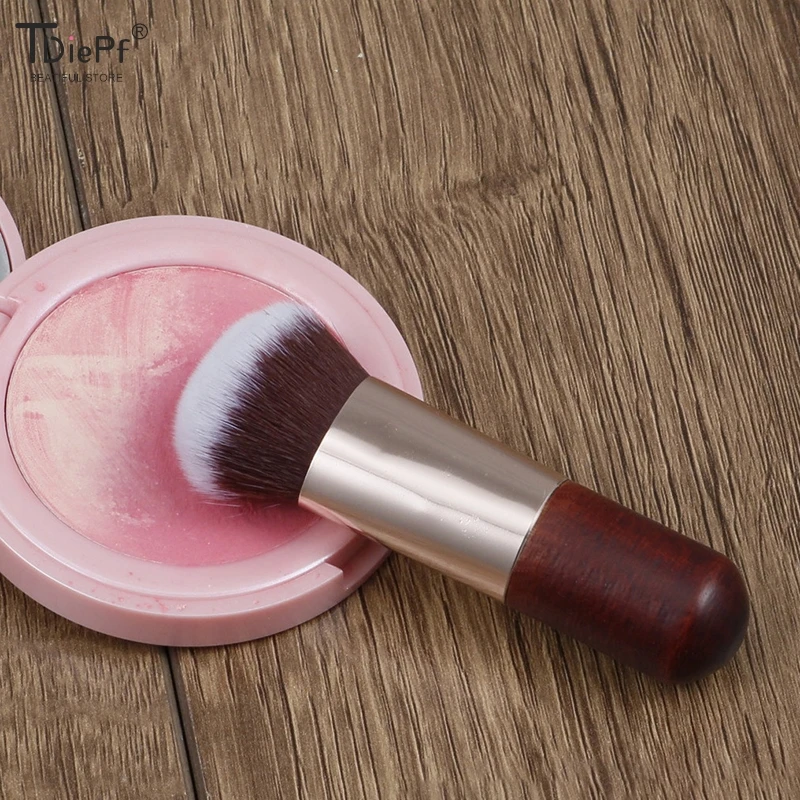 1pc pennello per trucco Mini fondotinta pennello per trucco BB Cream Powder Blush pennelli per trucco per capelli sintetici morbidi Face Cosmetic BeautyTool