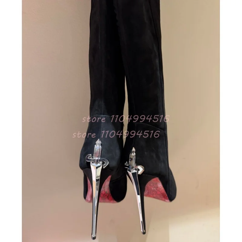 

Black Metal Decor Suede Knee High Boots Women Leather Side Zipper Pointed Toe Stiletto Long Boots Sexy Fashion Party Ladies Shoe
