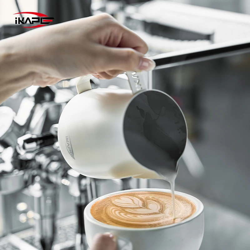 IKAPE 450ml Espresso Milk Latte Art Pitcher Hollow-out Handle,Home Barista Cappuccino/Latte Art Milk Cup Coffee Tool