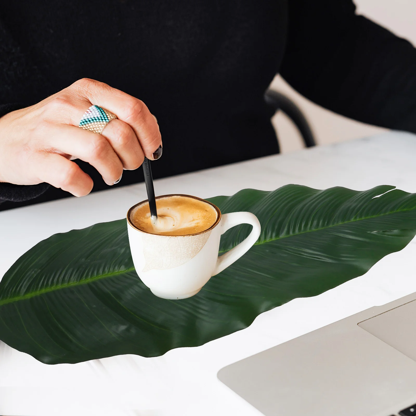 

5Pcs Creative Leaf Coasters Heat Insulation Non-Slip Cup Pads Table Protector Home Cafe Restaurant Decor Leaf Coasters