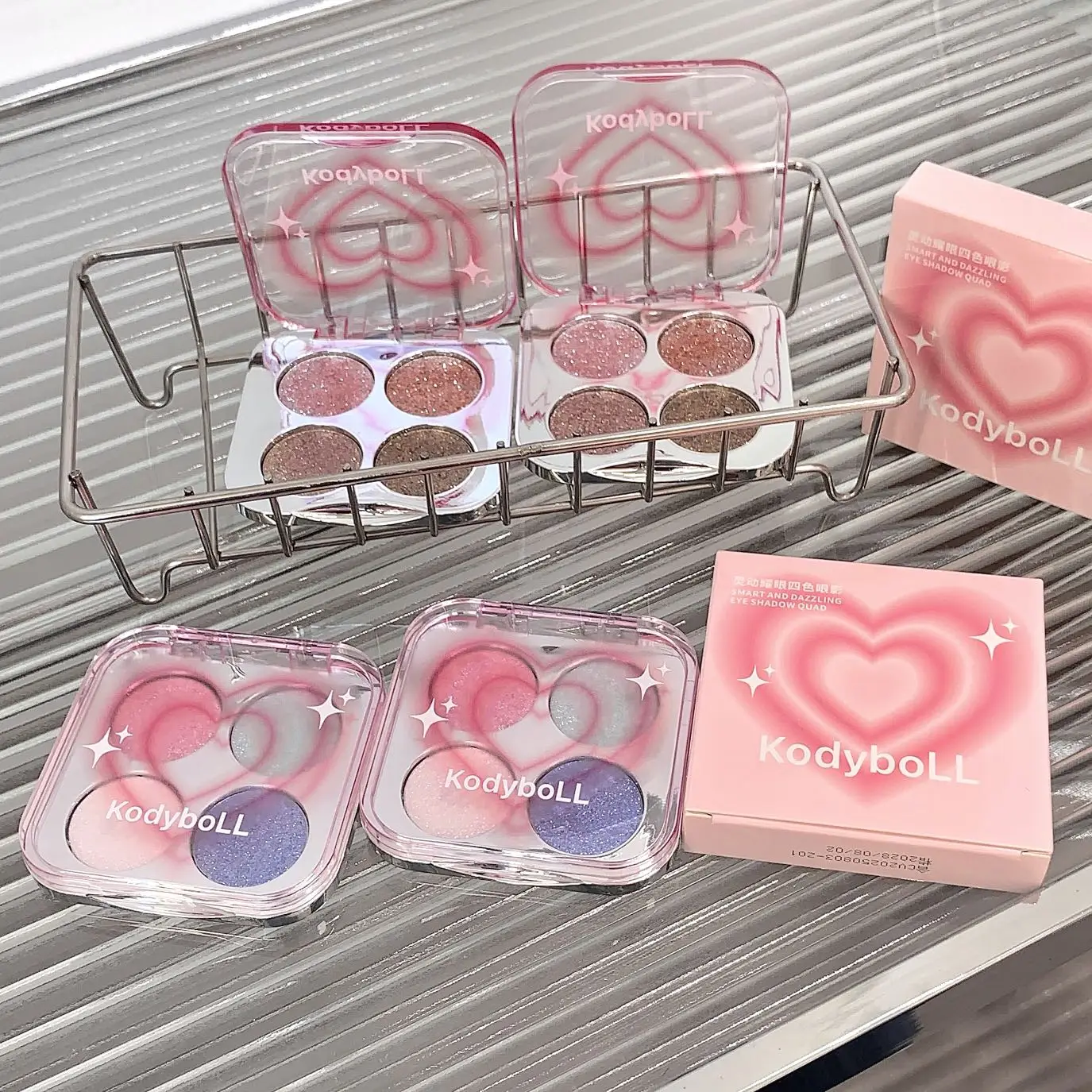 4-Color Glitter Eyeshadow Palette Shimmer Multicolor Sparkling Diamond Finish, Smooth Texture, No Clumping,  Stage Party Makeup