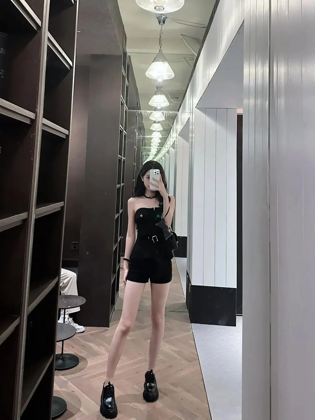 Slimming Effect Short Pants Set Women's Fashion Design Tube Top Outerwear Summer New Style High Waist Short Length Two Pieces