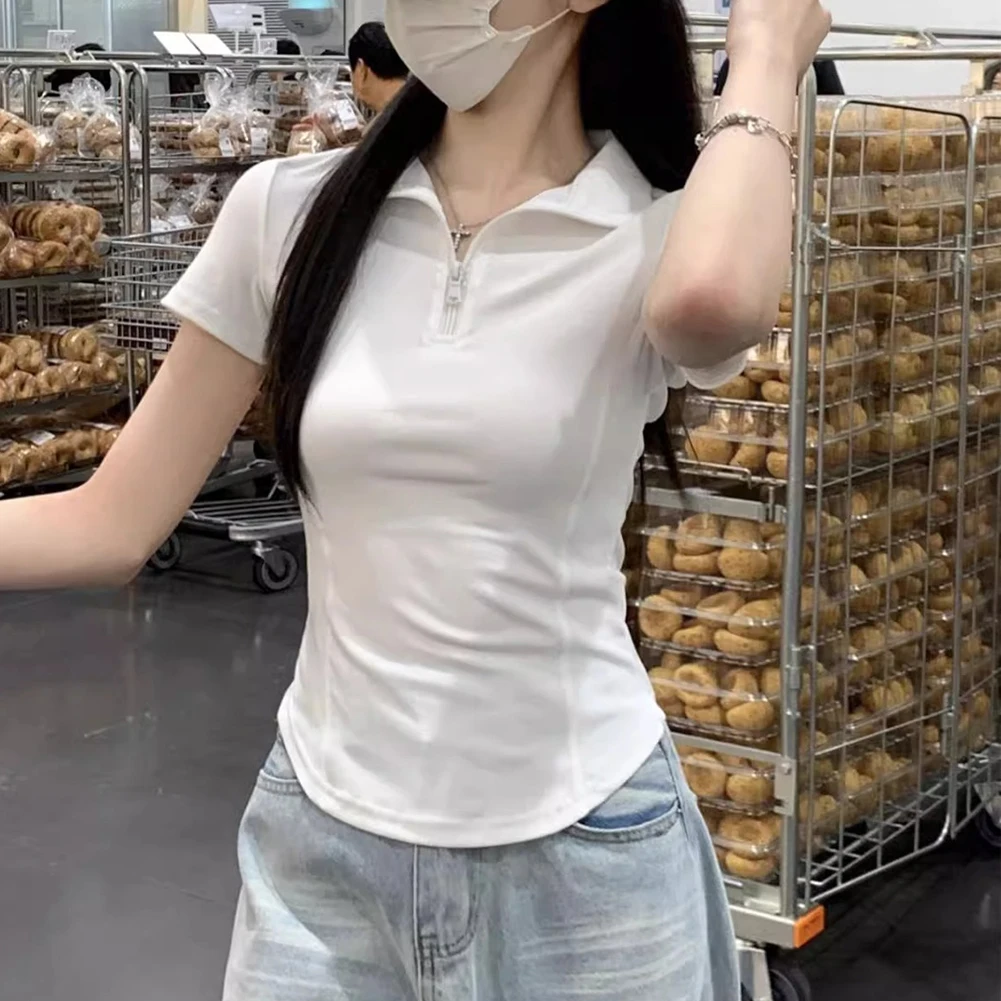 

Летний женский топ с воротником-поло, короткими рукавами и молнией спереди с изогнутой талией для стильного комфорта