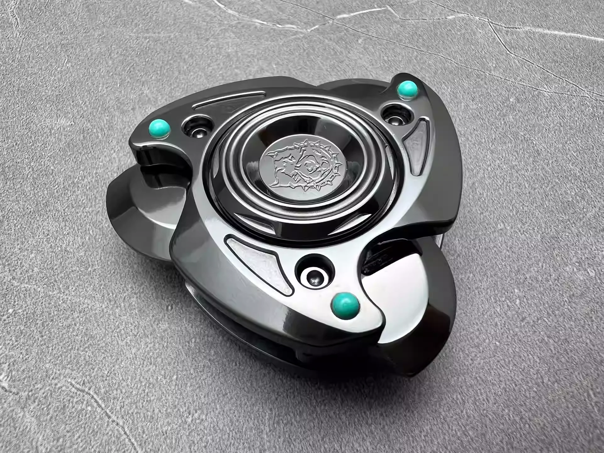 

KTS Blood Blade EDC Fingertip Gyroscope Zirconia
