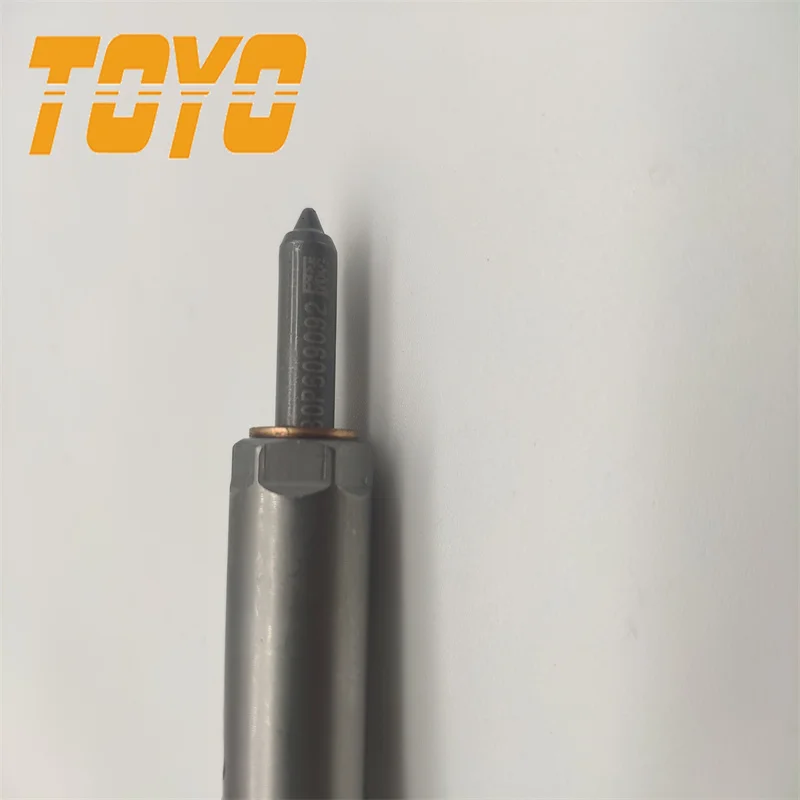 TOYO Construction Machinery Parts Engine Nozzle Injetcor 2645A749 Fuel Injector